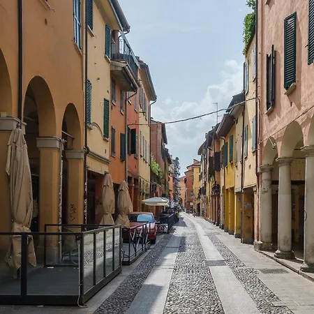 Apartamento Al Pratello Nel Cuore Pulsante Della Citta' Bolonia